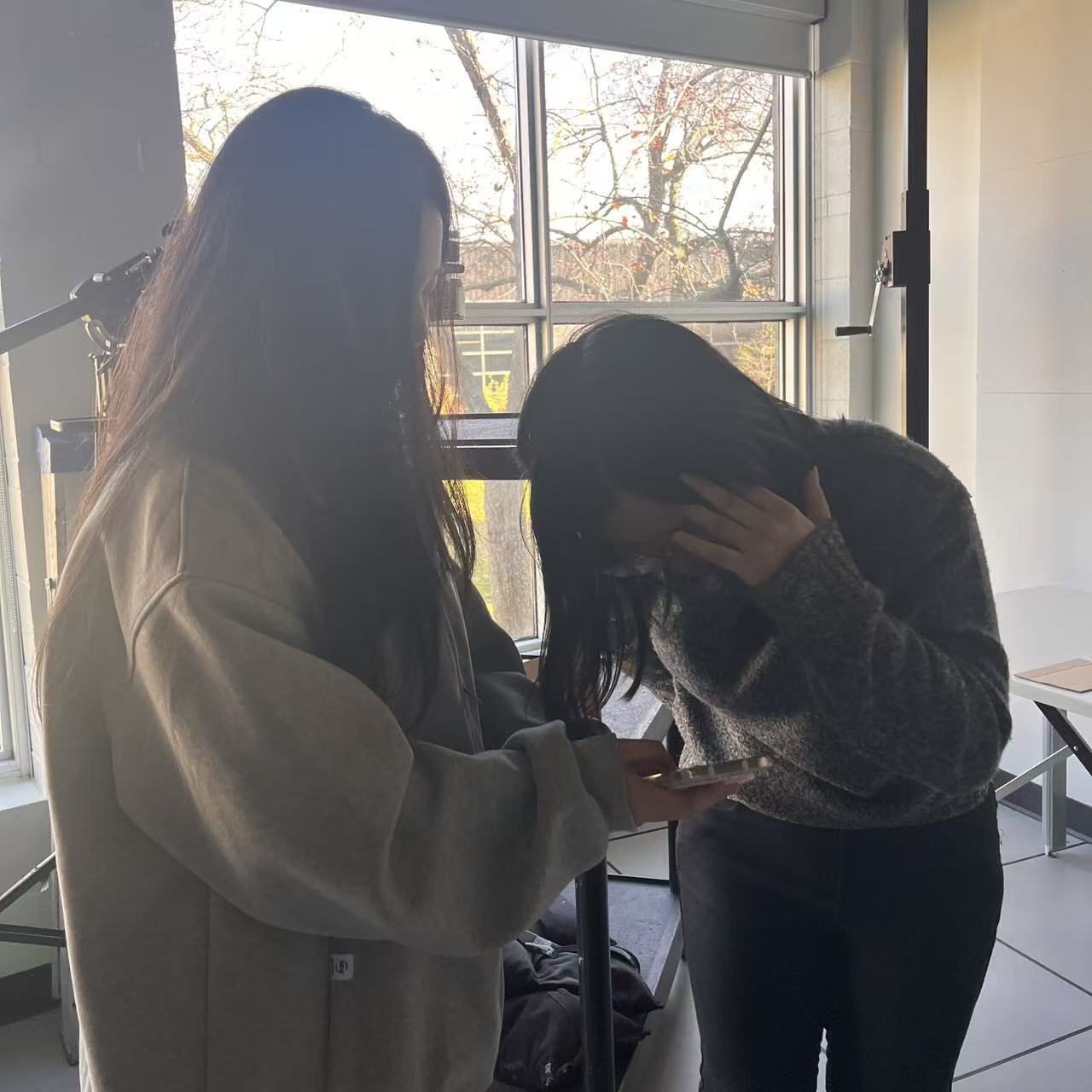 For this workshop, we were assigned the task of onboarding a new user to a complex service app. Our scenario focused on helping an older adult learn how to purchase tickets using Ticketmaster. <a href='https://www.youtube.com/embed/tgbNymZ7vqY' target='_blank'><p>Project Video Link</p></a>